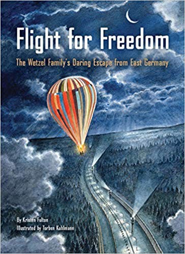 Coperta cartii pentru Flight for Freedom