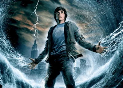 Personaje din carti pentru copii - Percy Jackson si hotul fulgerului
